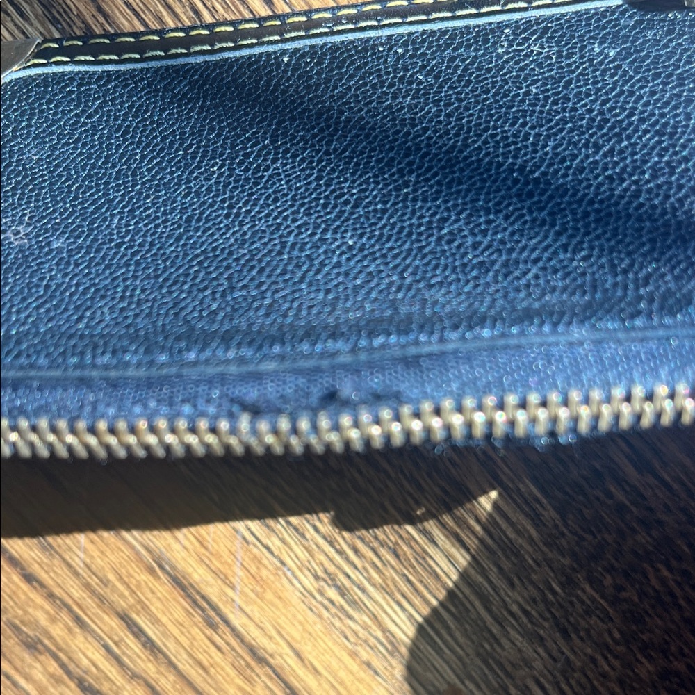 Louis Vuitton Black Leather Card Holder with Chain - Picture 5 of 7